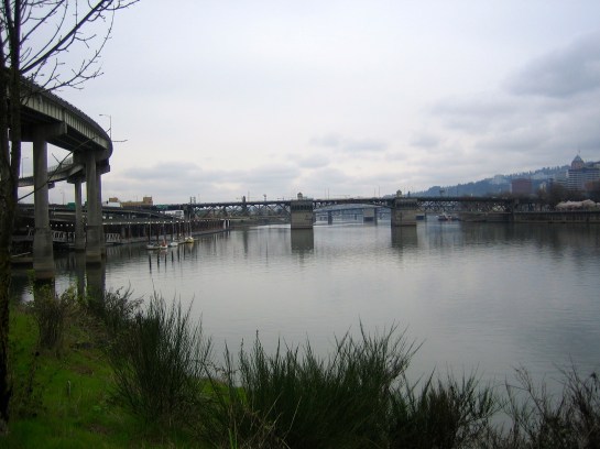 Morrison Bridge on a grey afternoon