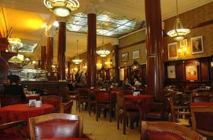 Café Tortoni, Buenos Aires