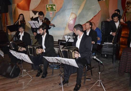 Los Herederos del Compás