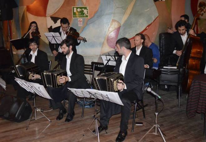 Los Herederos del Compás